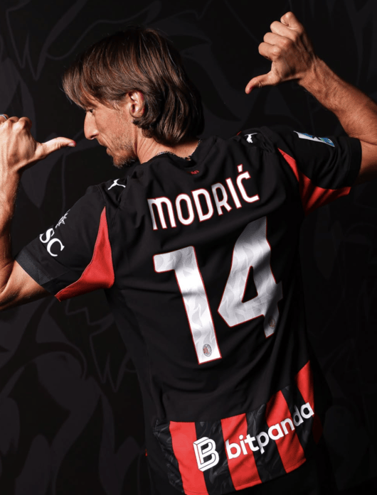 关于AC米兰中场组织稳固,控球能力成为制胜法宝的信息 关于AC米兰中场组织稳固,控球能力成为制胜法宝的信息