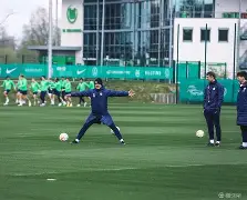 沃尔夫斯堡球员合练发生冲突，教练组介入调解(沃尔夫斯堡青训)